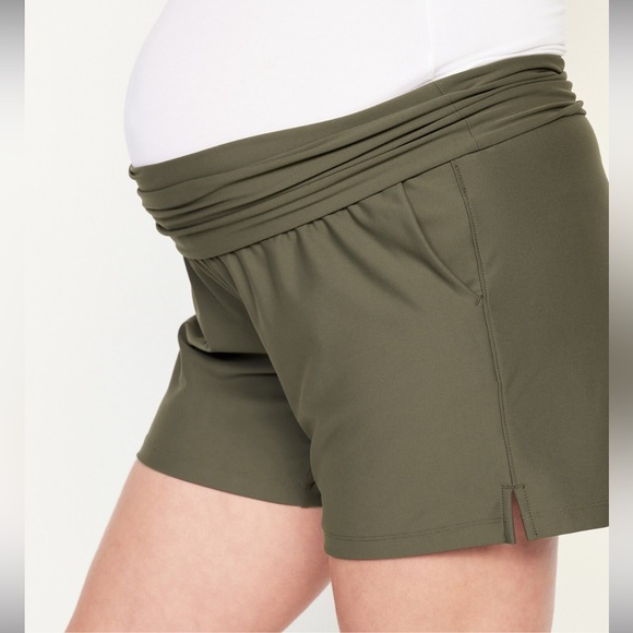 Maternity Roll Over Waist PowerSoft Shorts - Picture 4 of 5